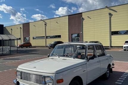 Wartburg 353 53.000 km 10.000 &euro; Berlin 13156