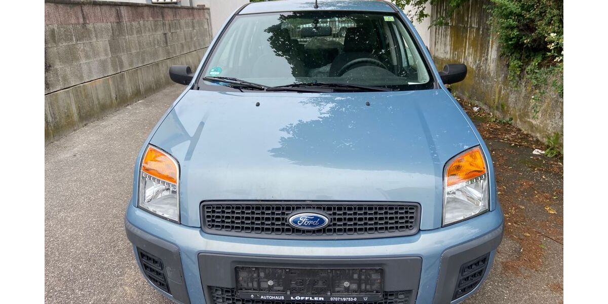 Ford Fusion 187.000 km 700 &euro; Reutlingen 72760
