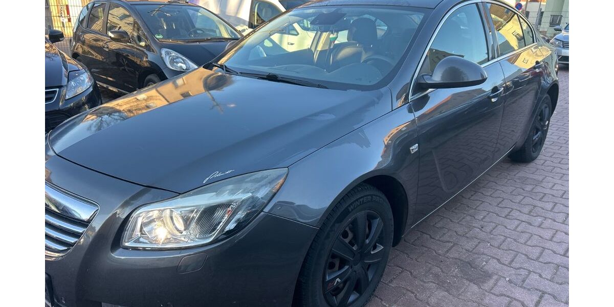 Opel Insignia 208.000 km 3.300 &euro; zwickau 08064