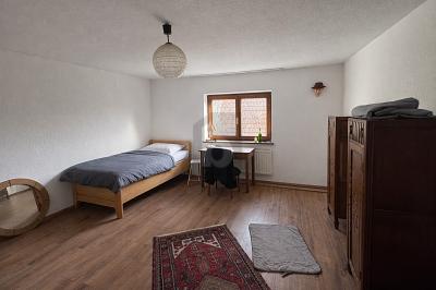 MIT EINLIEGERBEREICH UND ENTWICKLUNGSPOTENZIAL - Einfamilienhaus Marsberg | Angebot:26420966