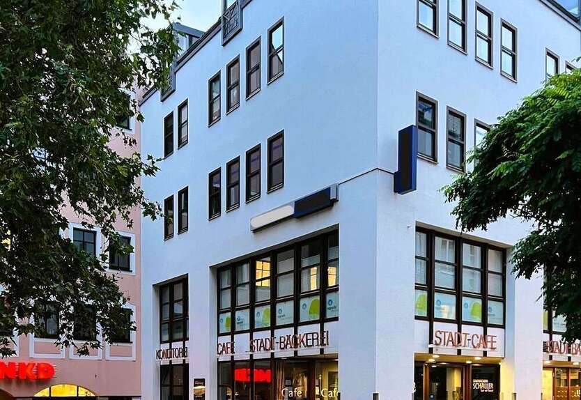 Büro in Weiden 164.000 € 90 m²