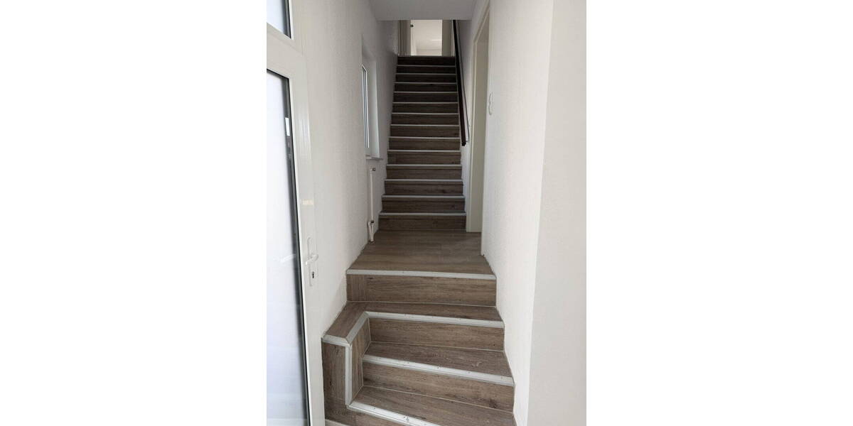 Einfamilienhaus Worms Abenheim - 4 Zimmer, 110 m&sup2;, 1.250&euro; | Angebot:26058793