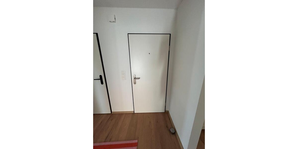 Dachgeschoßwohnung Leverkusen - 3 Zimmer, 76 m&sup2;, 300.000&euro; | Angebot:26703915