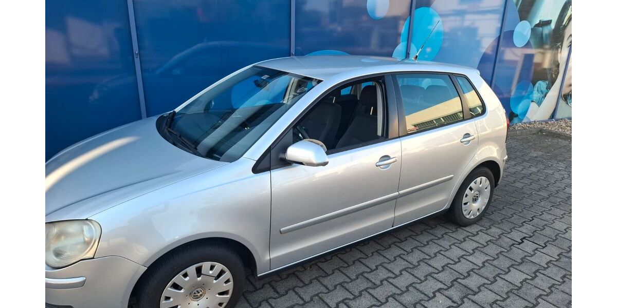VW Polo 146.000 km 2.000 &euro; Berlin 13583