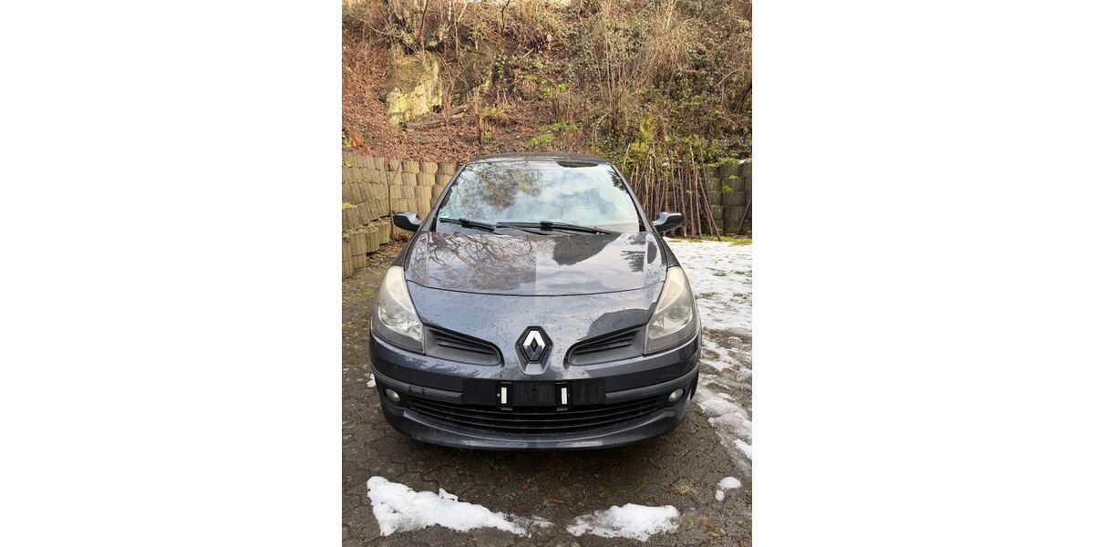 Renault Clio 214.500 km 2.500 &euro; Werdohl 58791