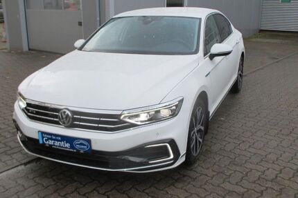 VW Passat 98.542 km 19.800 € Hollenstedt 21279