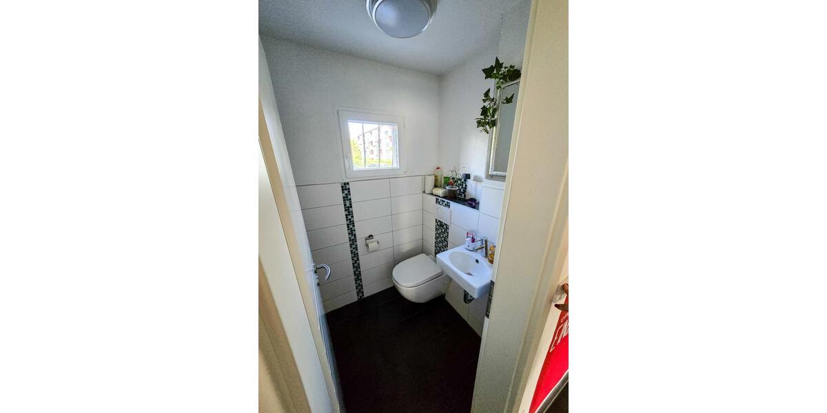 Reihenhaus Salzgitter - 3 Zimmer, 95 m&sup2;, 280.000&euro; | Angebot:27118287