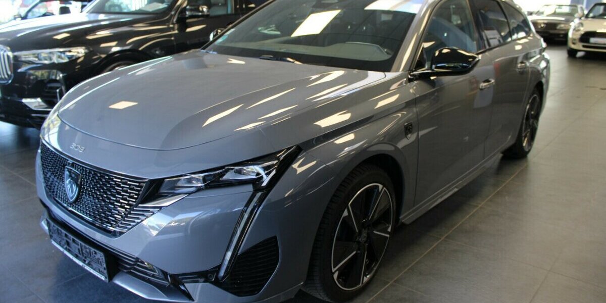 Peugeot e-308 SW Elektro 156 GT 4.919 km 28.980 &euro; Euskirchen 53881
