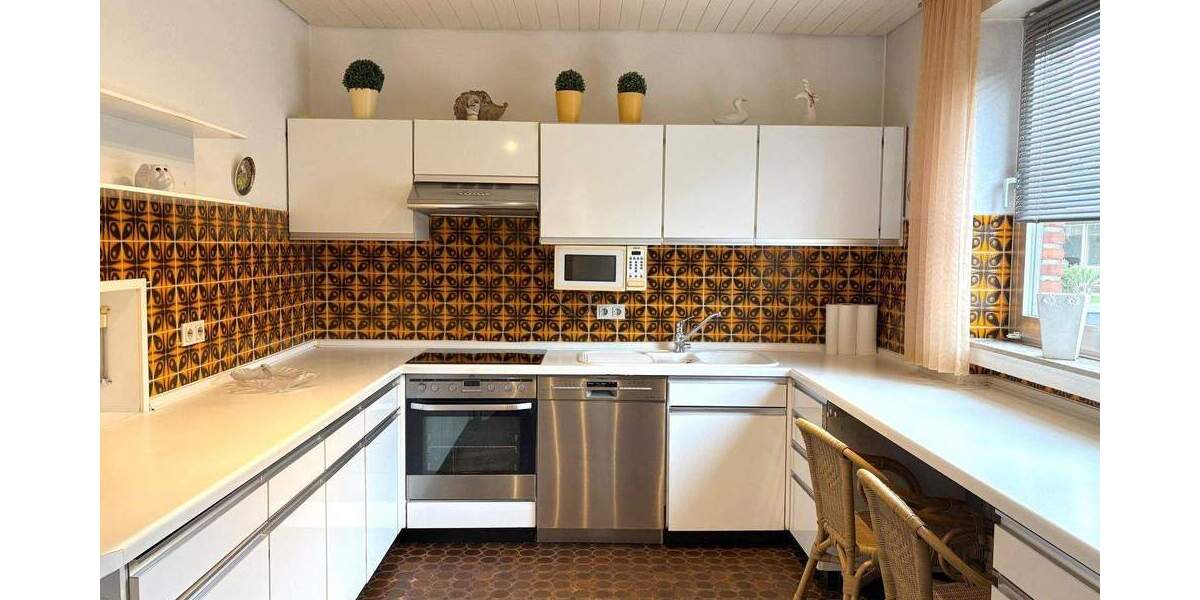 Reihenmittelhaus Moers Schwafheim - 4 Zimmer, 120 m&sup2;, 359.000&euro; | Angebot:25191008