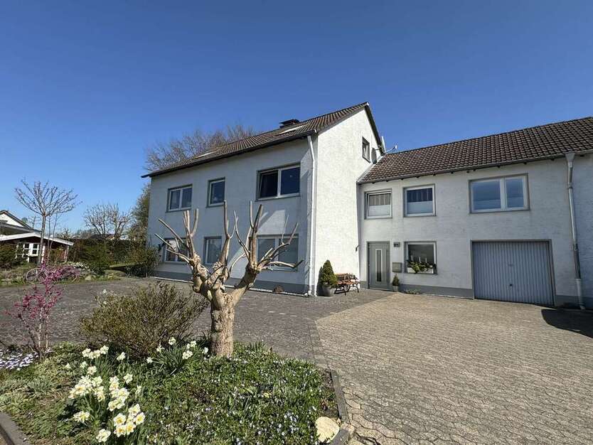 Haus zum Kaufen in Bielefeld 439.000 € 178 m²