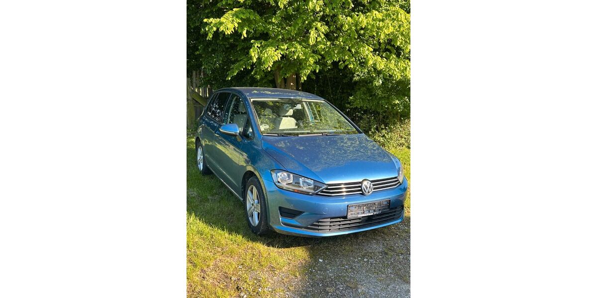 VW Golf Sportsvan 109.843 km 10.700 &euro; Werther 33824