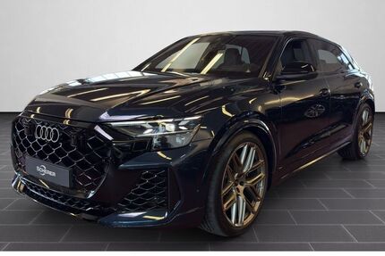Audi RSQ8 3.990 km 136.990 &euro; Aschaffenburg 63741
