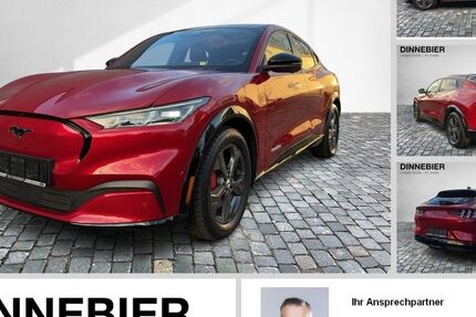 Ford Mustang Mach-E 50.609 km 39.500 € Potsdam 14482