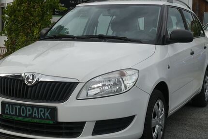 Skoda Fabia 164.900 km 4.790 € Dresden 01237