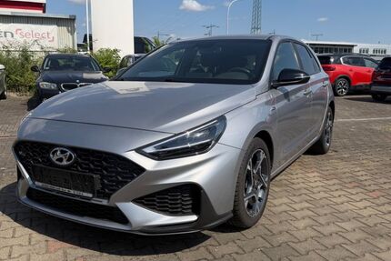 Hyundai i30 30.000 km 17.980 &euro; Riesa 01587