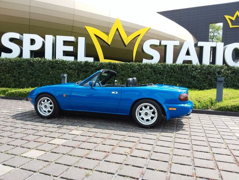 Mazda MX-5 114.100 km 18.490 € OBERHAUSEN 46147