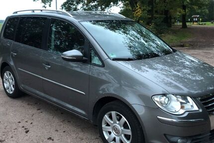 VW Touran 190.000 km 4.900 &euro; Mansfeld 06343