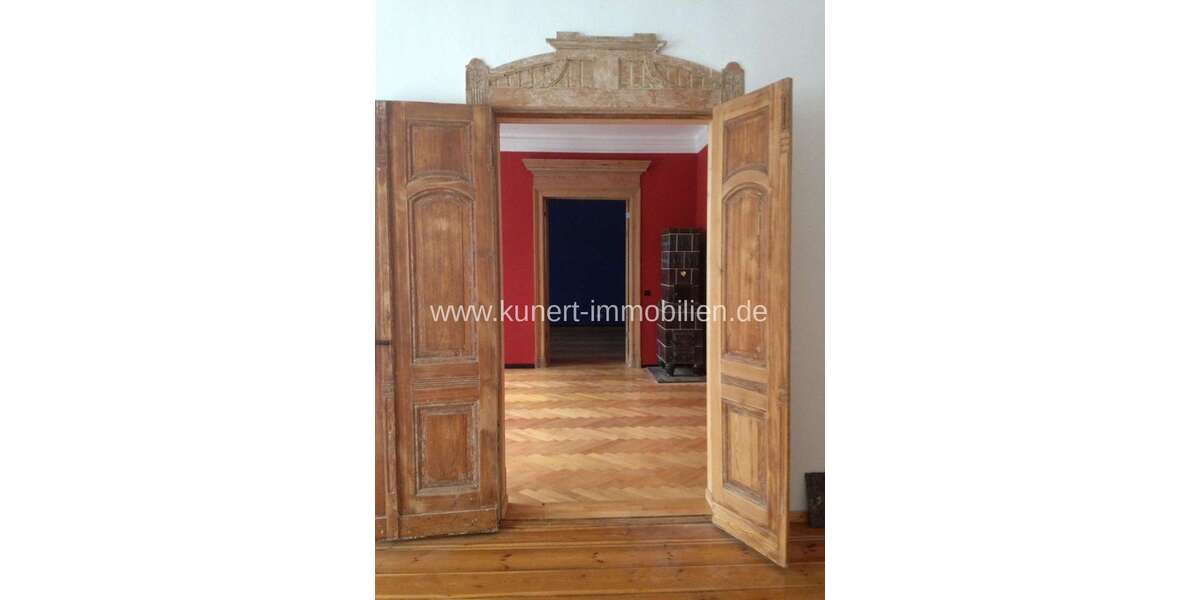 Wohnung zum Kaufen in Halle 540.000 € 146.81 m² 5 zimmer