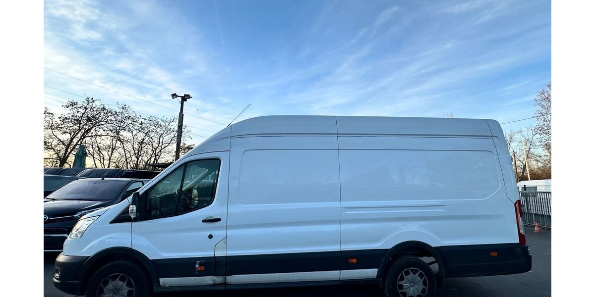 Ford Transit 160.000 km 16.999 &euro; Frankfurt am Main 60486