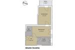 Helle 2-Zimmer-Wohnung mit Balkon, umgeben von Parks