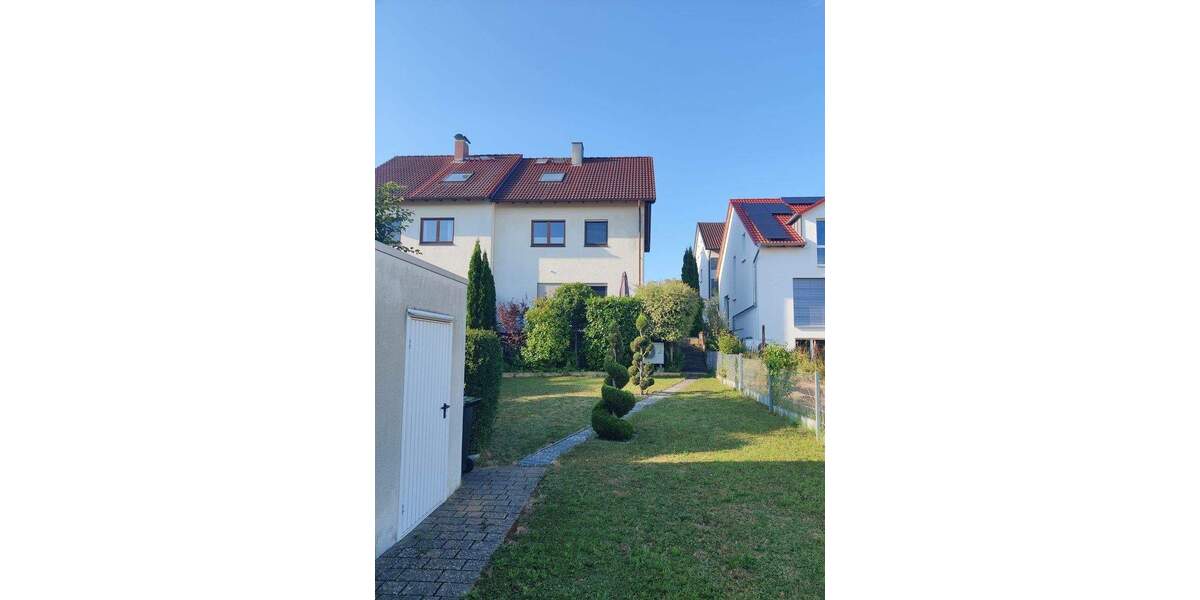 Doppelhaushälfte Gärtringen - 4 Zimmer, 125 m&sup2;, 685.000&euro; | Angebot:24780435