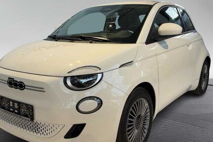 Fiat 500 24.900 km 17.990 &euro; München 81249
