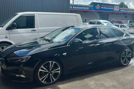 Opel Insignia 148.000 km 12.200 &euro; Reinstorf 21400