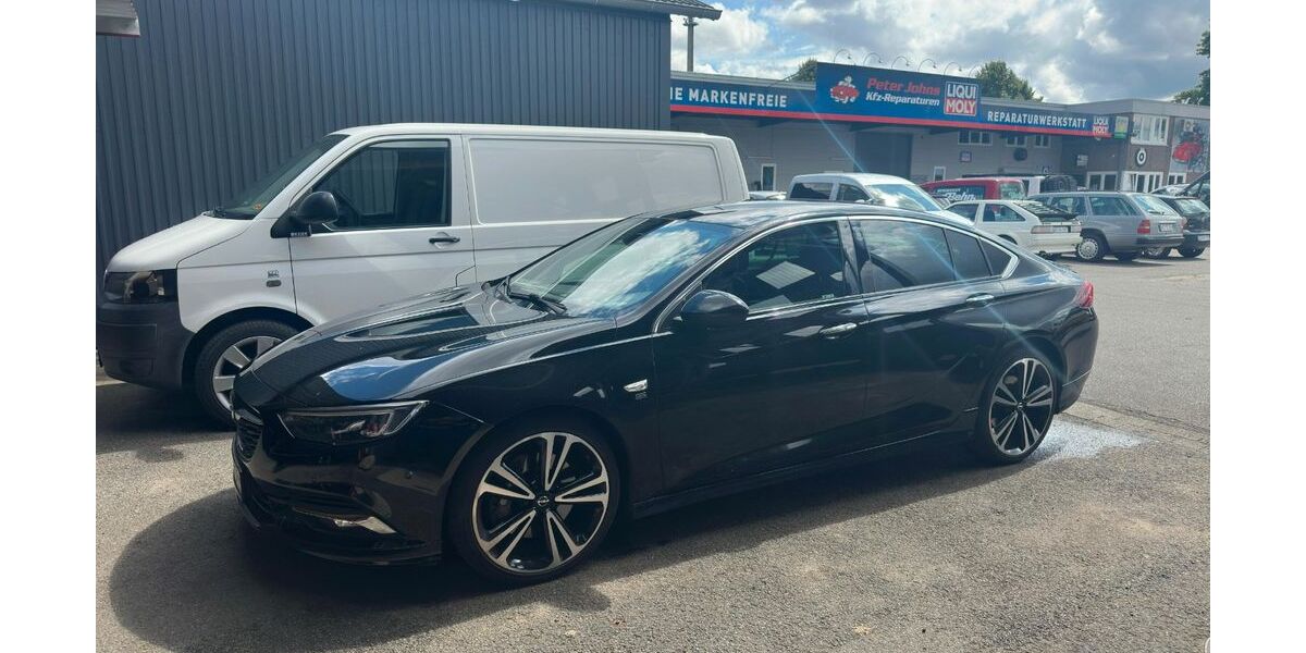 Opel Insignia 148.000 km 12.200 &euro; Reinstorf 21400