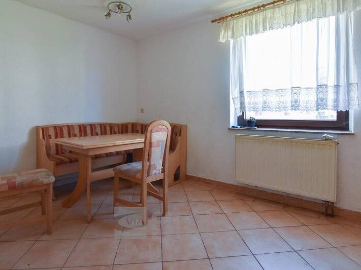 Doppelhaushälfte Oelsnitz - 6 Zimmer, 124 m&sup2;, 160.000&euro; | Angebot:26744684