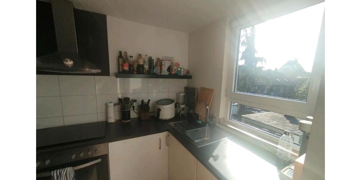 Dachgeschoßwohnung Neuss Furth-Mitte - 2 Zimmer, 70 m&sup2;, 247.000&euro; | Angebot:26165906