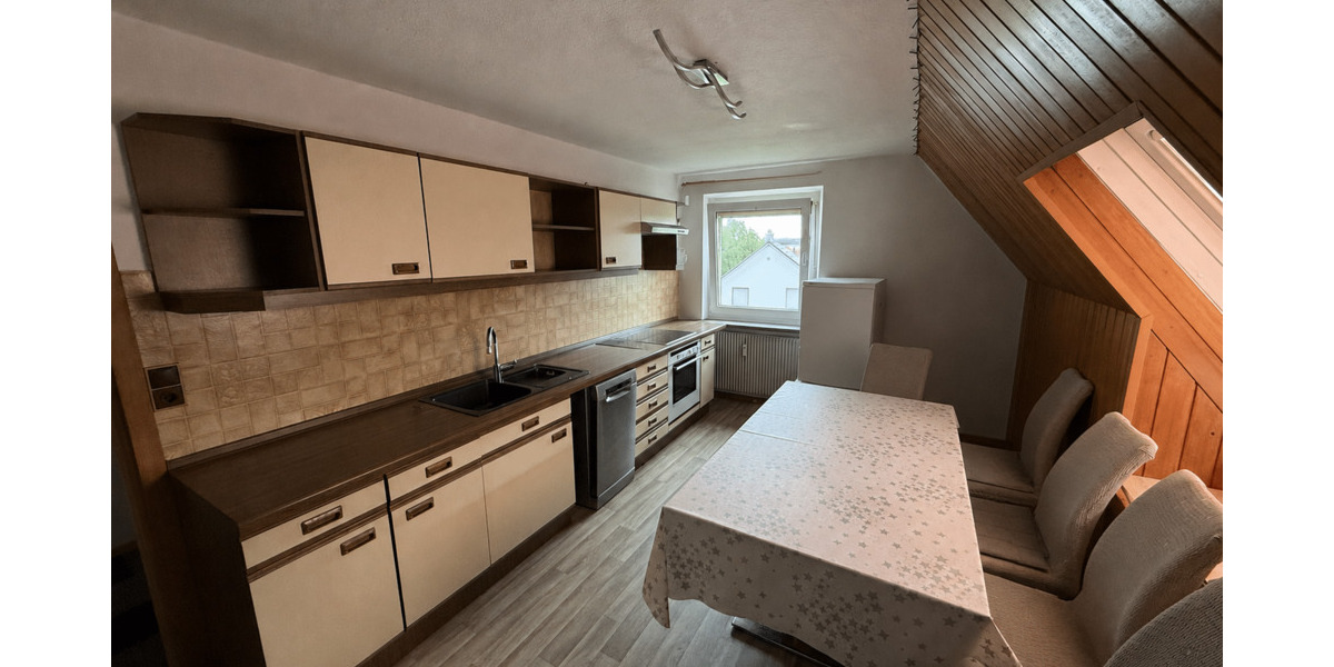 Mehrfamilienhaus, Wohnhaus Nabburg - 6 Zimmer, 145 m&sup2;, 199.000&euro; | Angebot:26476076