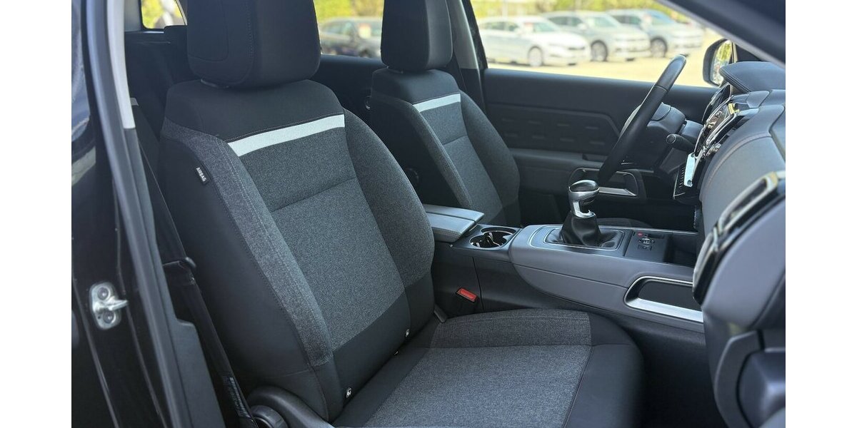 Citroen C5 Aircross Feel DAB+/AHK/KAMERA/NAVI/CARPLAY 52.764 km 14.900 &euro; Villingen-Schwenningen 78054