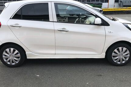 Kia Picanto 63.688 km 4.300 &euro; Altendiez 65624