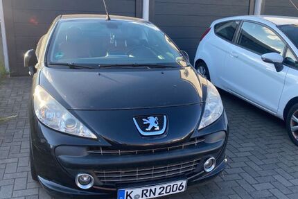 Peugeot 207 140.000 km 2.499 &euro; Köln 50767