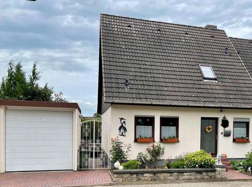 Haus zum Kaufen in Sarstedt 419.000 € 107 m²