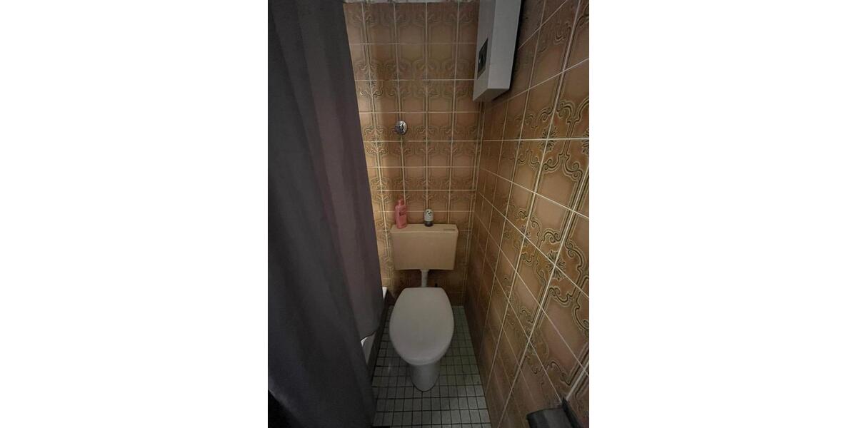 Etagenwohnung Trier Kürenz - 1 Zimmer, 16 m&sup2;, 380&euro; | Angebot:26521255