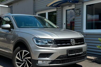 VW Tiguan 65.000 km 19.690 &euro; Cham 93413