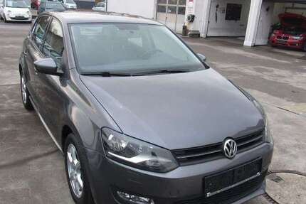 VW Polo 174.500 km 5.500 &euro; Leverkusen 51371