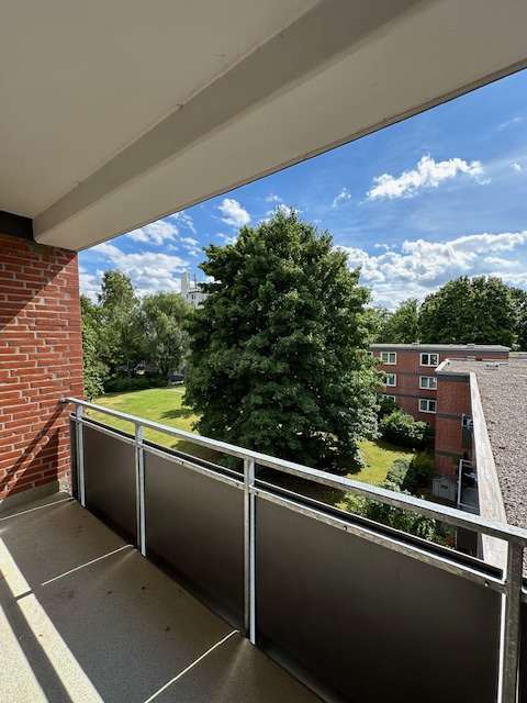 Wohnung zum Mieten in Halstenbek 965,90 € 74.3 m²