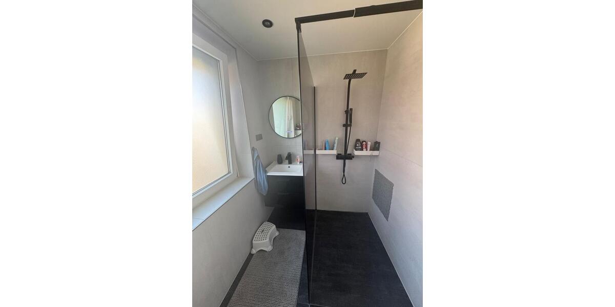 Etagenwohnung Langenhagen Engelbostel - 3 Zimmer, 73 m&sup2;, 950&euro; | Angebot:25444400