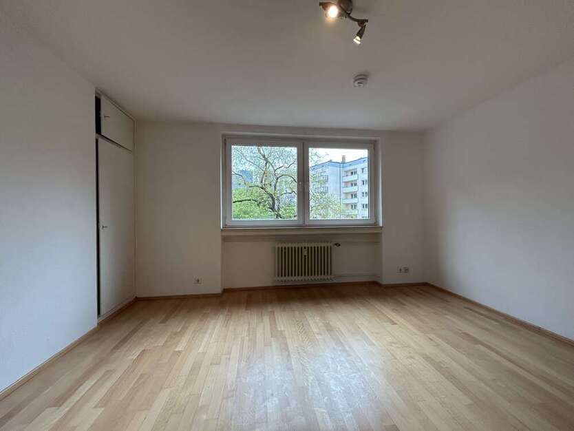 Wohnung zum Mieten in Frankfurt 470 € 25 m²