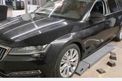 Skoda Superb 109.584 km 27.470 € Werdohl 58791
