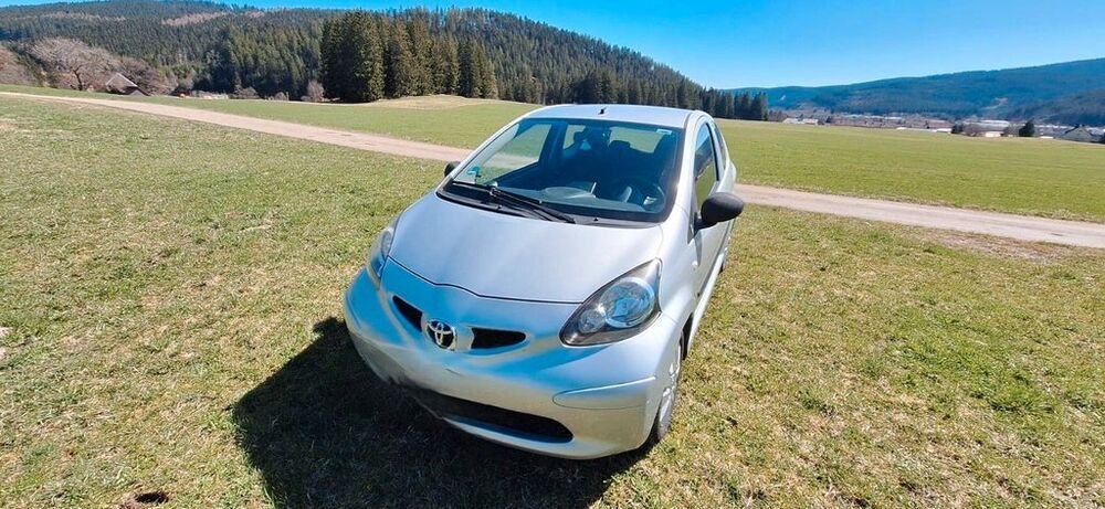 Aygo (X)