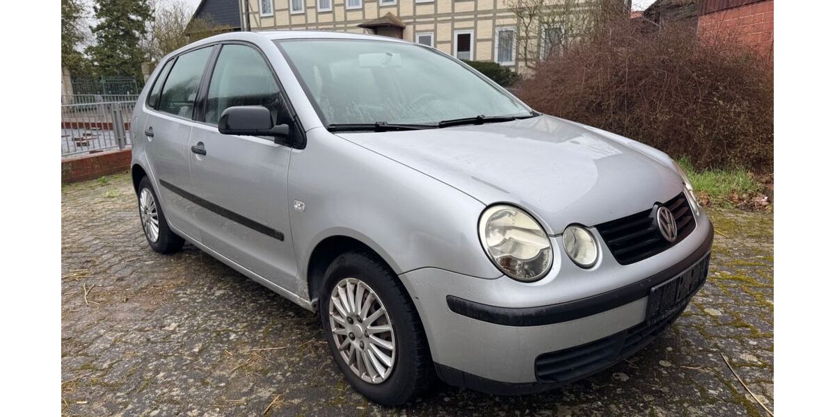 VW Polo 183.000 km 1.850 &euro; Wolfenbüttel 38300