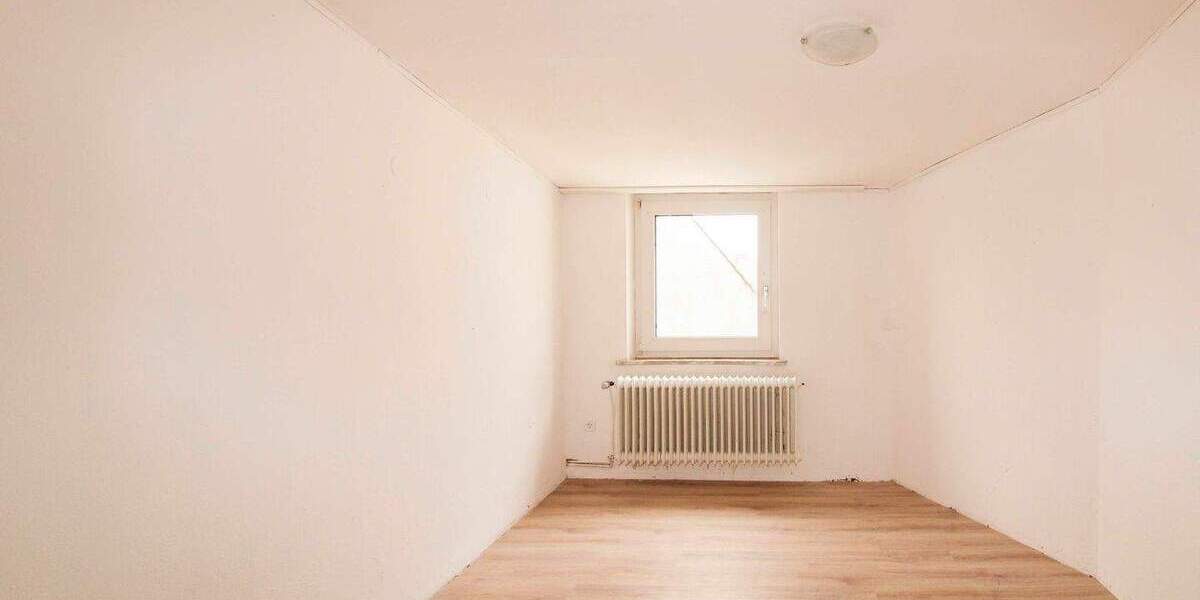 Etagenwohnung Wilhelmshaven Heppens - 4 Zimmer, 99 m&sup2;, 115.000&euro; | Angebot:25803310