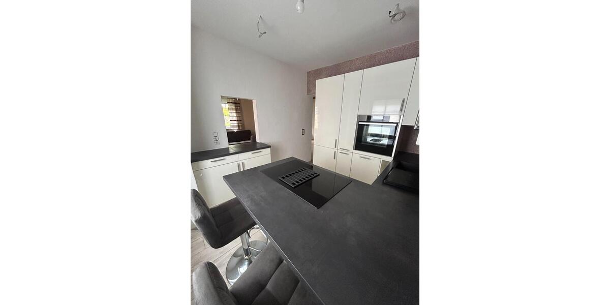 Doppelhaushälfte Olsberg - 3 Zimmer, 210 m&sup2;, 239.000&euro; | Angebot:26537686