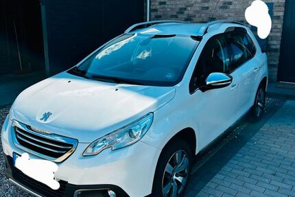 Peugeot 2008 137.000 km 6.800 &euro; Damp 24351