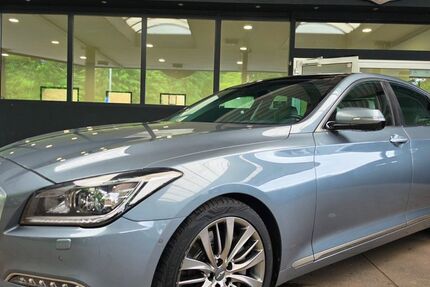 Hyundai Genesis 153.000 km 16.950 &euro; Göttingen 37081