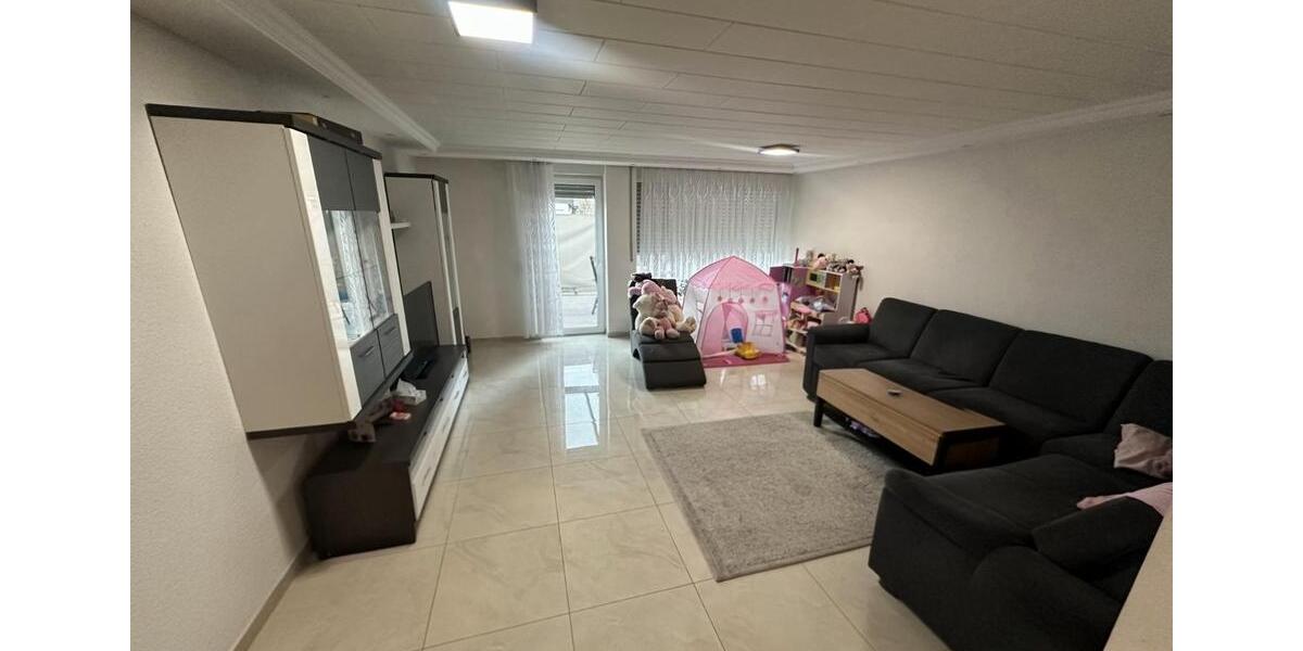 Reihenhaus Nürnberg Holzheim - 6 Zimmer, 138 m&sup2;, 490.000&euro; | Angebot:26960990