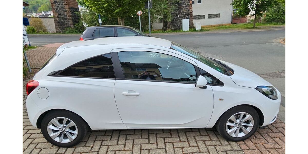 Opel Corsa 80.300 km 8.700 &euro; Bad Endbach 35080